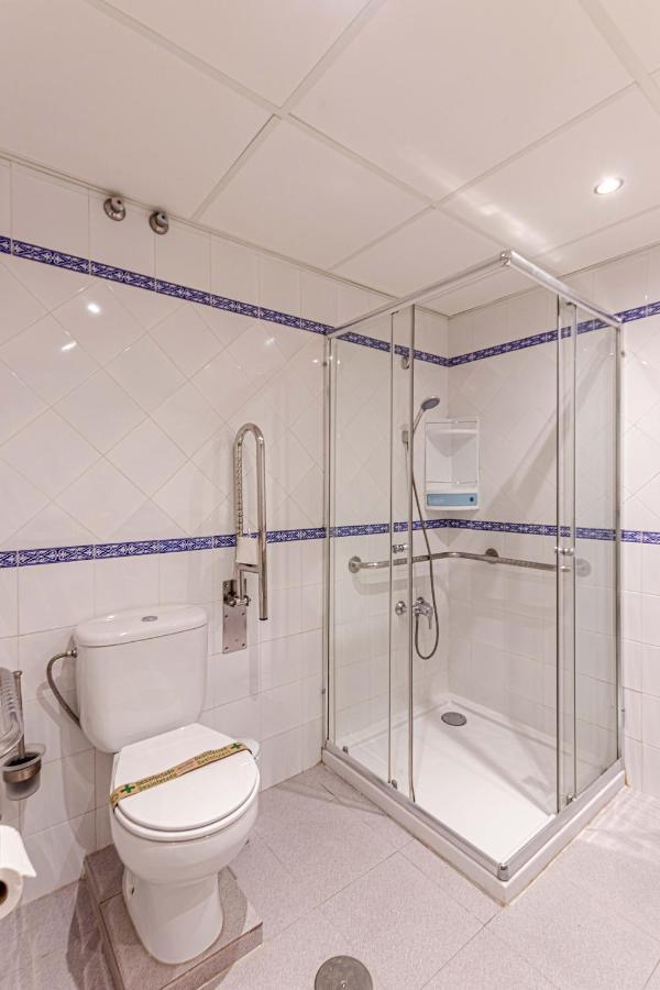 797 Holiday Rentals- Precioso Piso Con Vistas Al Jardin En Benalbeach Benalmádena Dış mekan fotoğraf